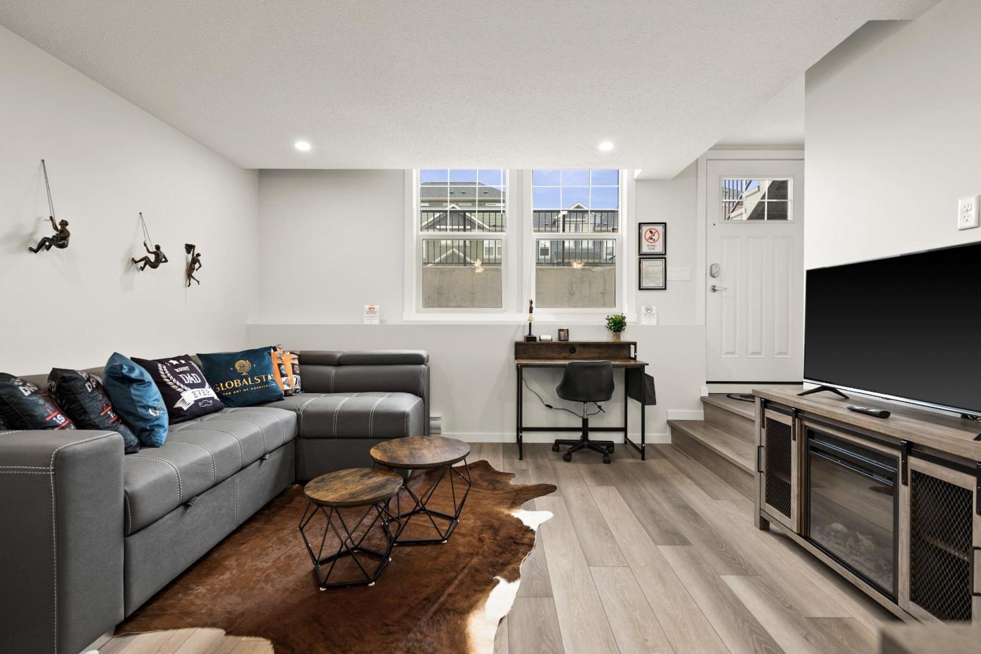 Globalstay New Apartments In Cranbrook Free Street Parking YYC Eksteriør bilde